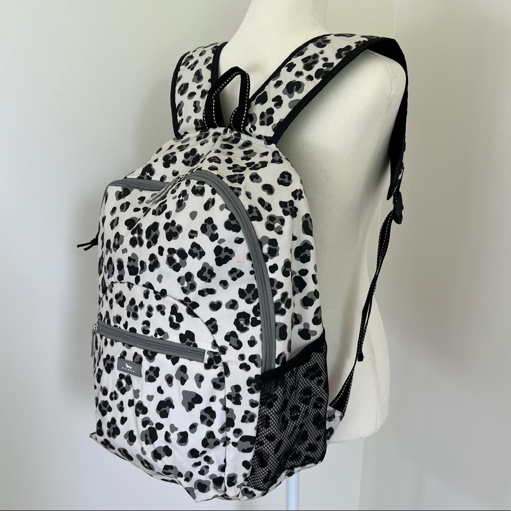 Scout Backpack NWOT Big Draw Press Paws